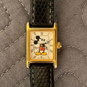 Disney Time Works Vintage Ladies Mickey Mouse Watch